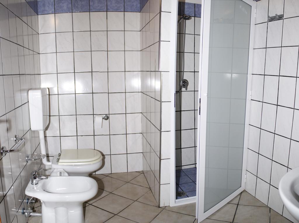 Hotel Punto Azzurro Forio di Ischia Szoba fotó