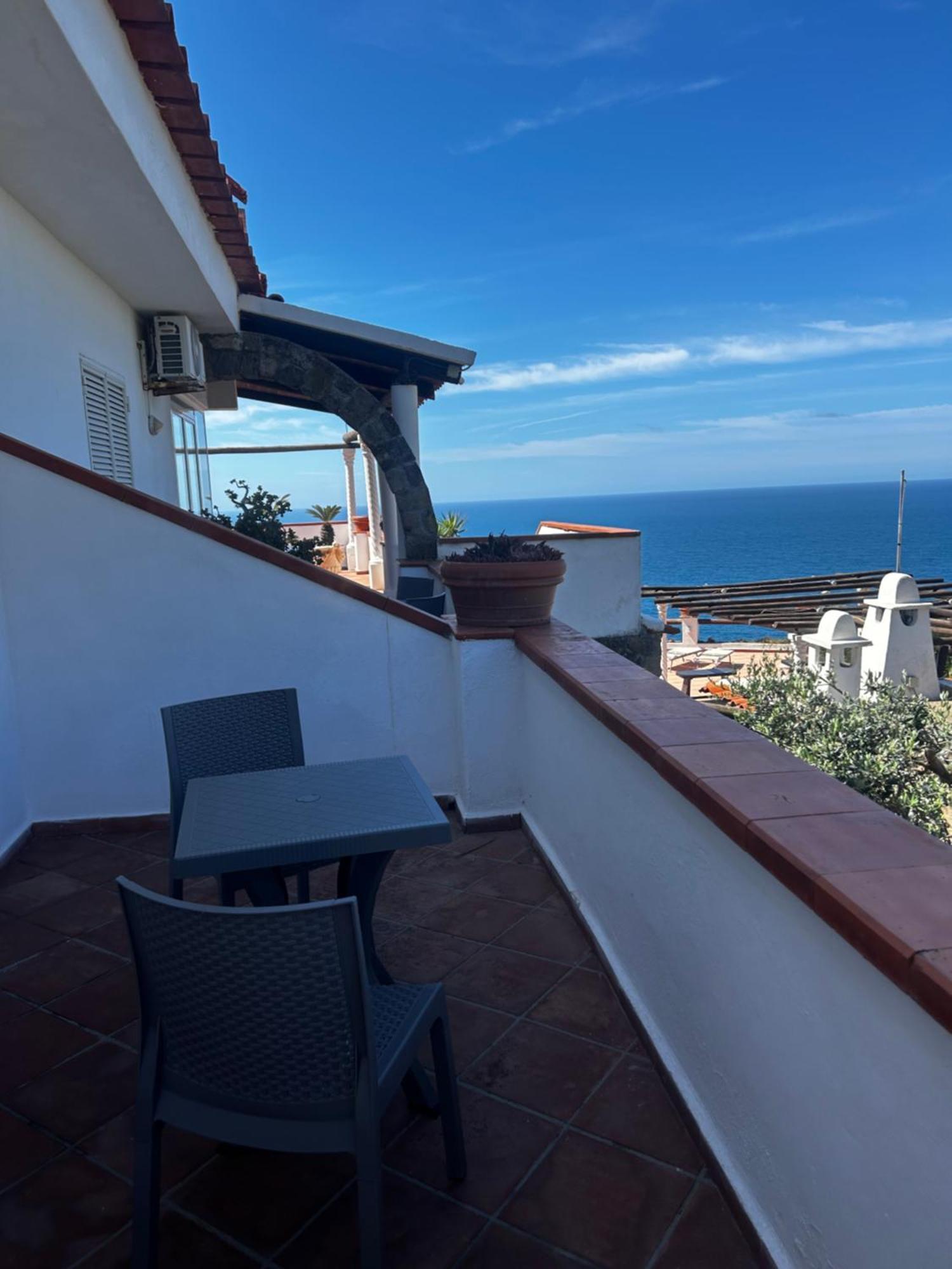 Hotel Punto Azzurro Forio di Ischia Kültér fotó